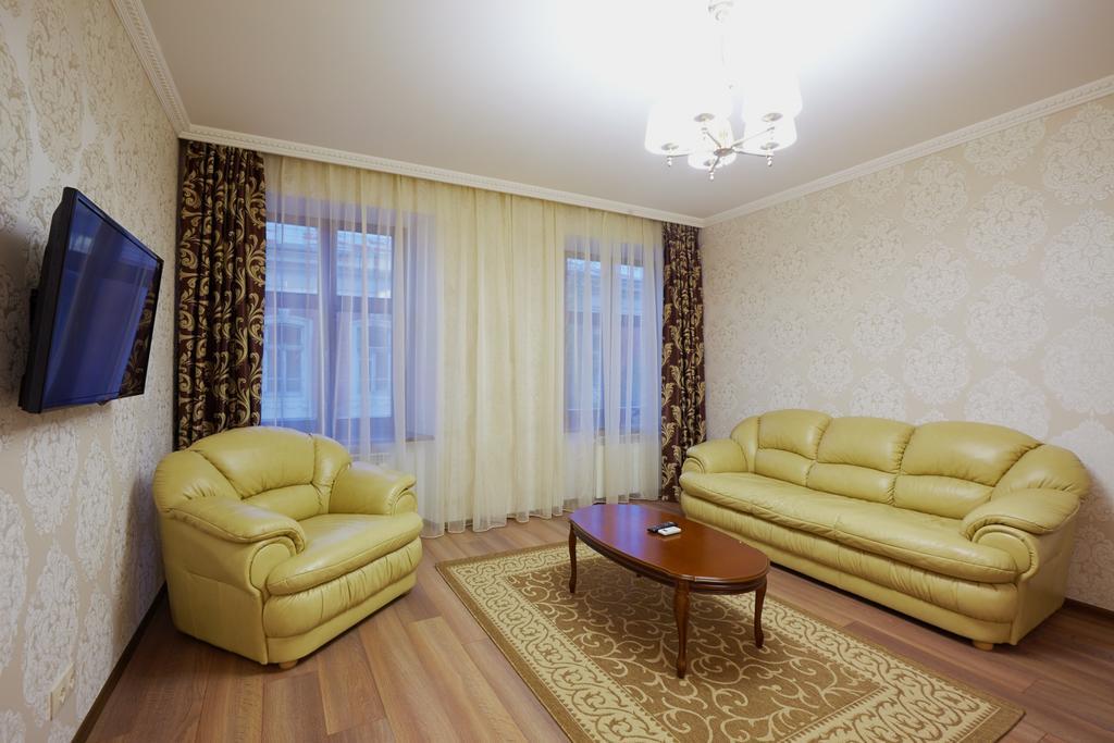 ASAO-Апартаменты в пешеходной зоне центр Львов Номер фото